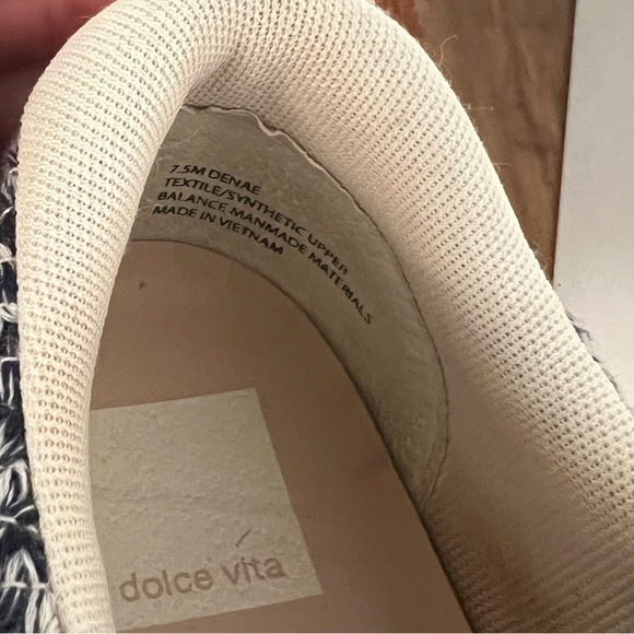 Dolce Vita Dolden sneakers size 7.5 in excellent condition blue and cream - Picture 8 of 8